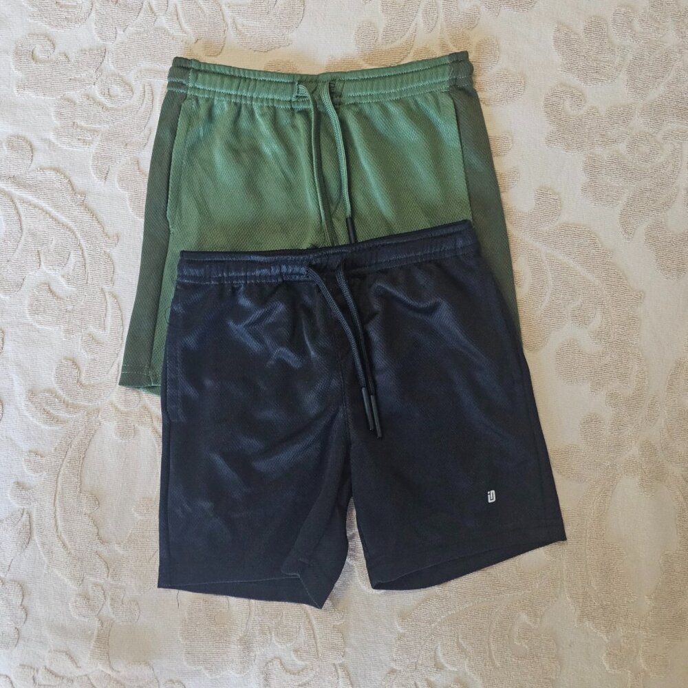 5/$15 Ideology Shorts, Size 4T